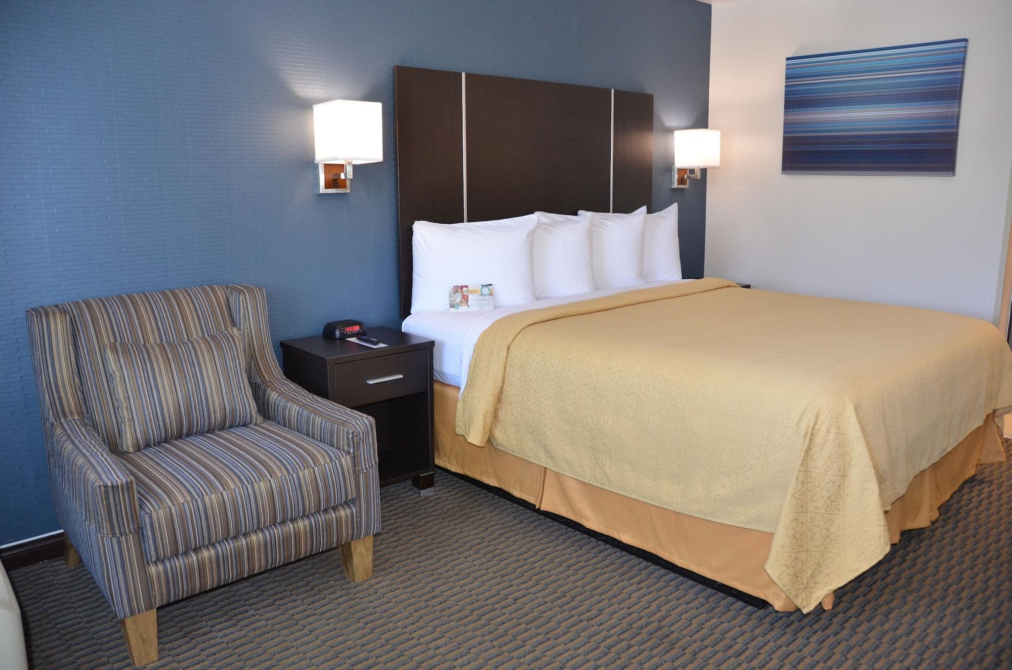 Quality Inn Ontario Airport Convention Center Exterior photo